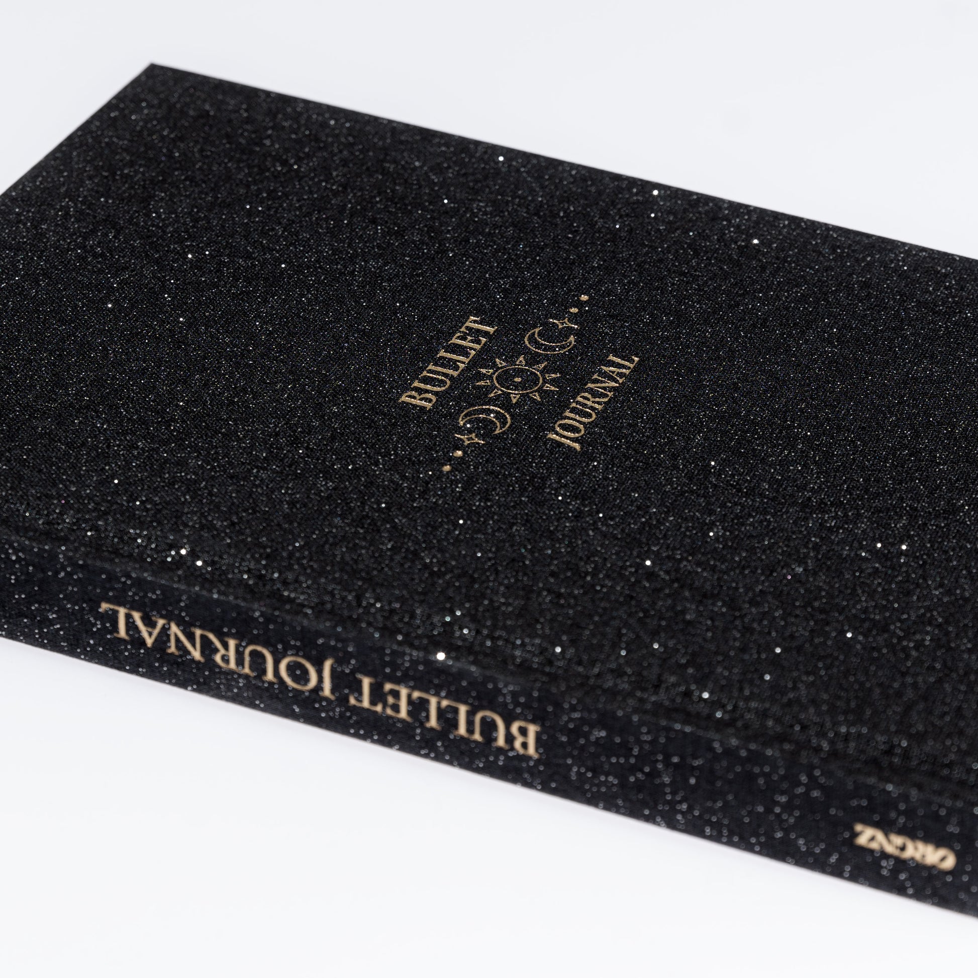 Bullet Journal A5 Nightsky seitliche Ansicht liegend mit Glitzer Stoffeinband