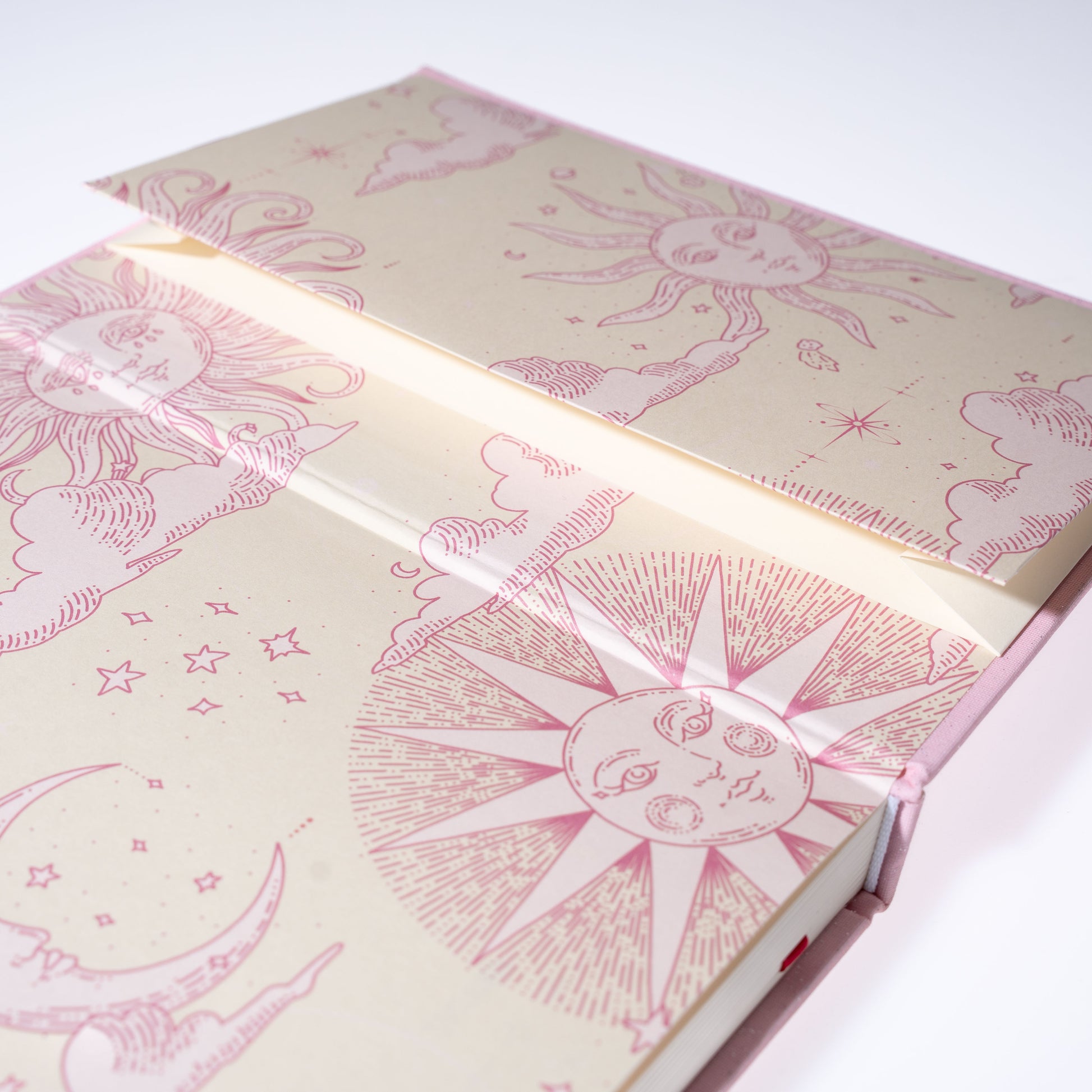 Bullet Journal A5 marshmallow mit praktischer Innentasche zur Aufbewahrung von Notizen und Stickern